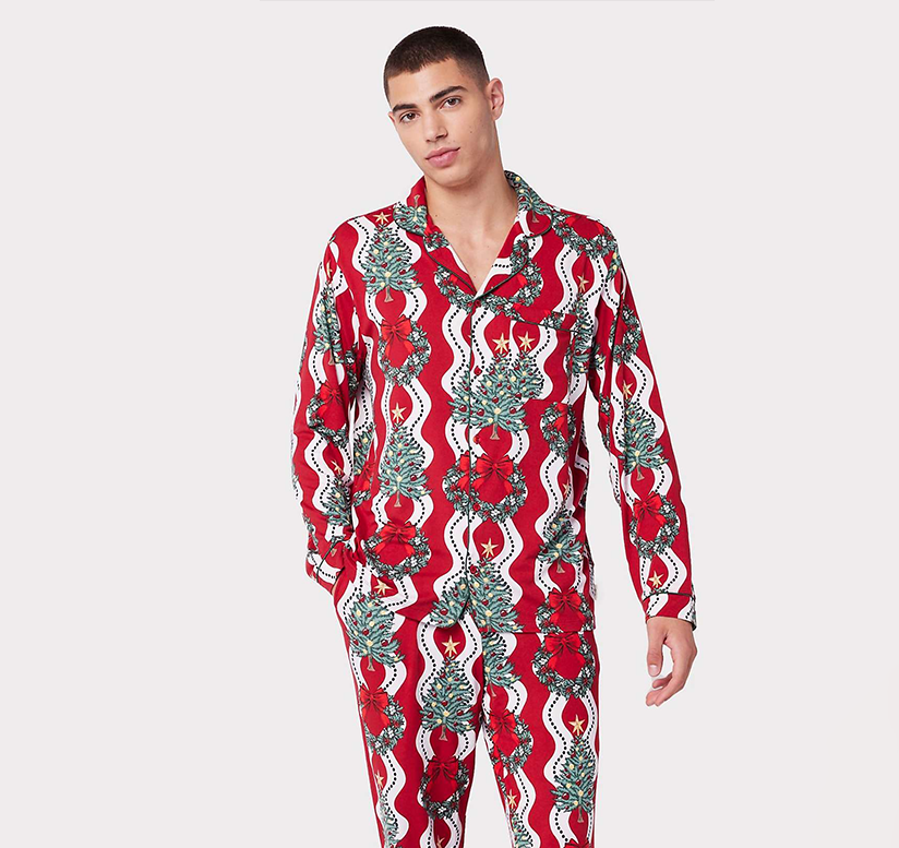 Men's Christmas Tree & Wreath Stripe Print Long Pyjama Set gift guide